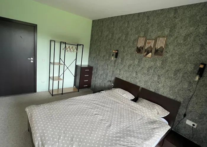 Forest View C34 Apartment *